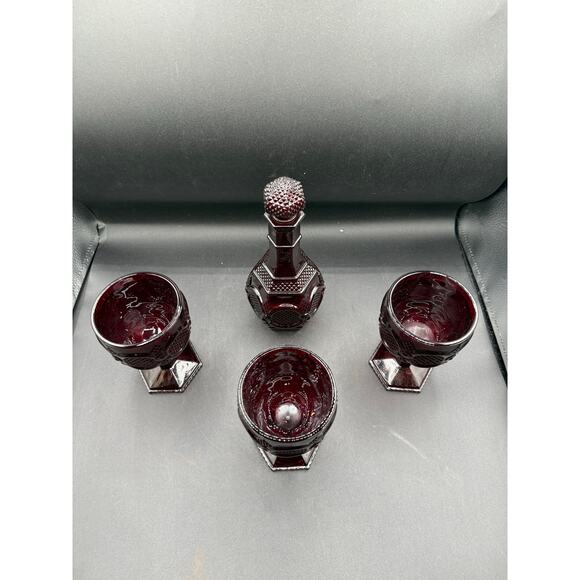 Vintage Avon Ruby Red 1876 Cape Cod 3 Wine Goblets w/Matching Decanter - Picture 3 of 8